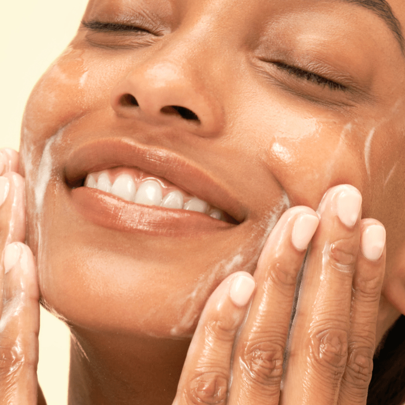 Micro - Exfoliating Cleanser - Dr Loretta - Beauties Lab