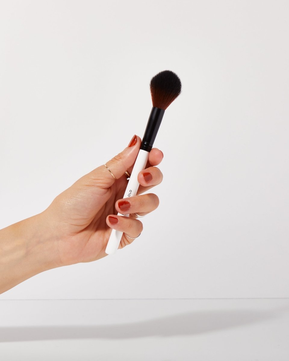 Defining & Contouring Brush - Lily Lolo - Beauties Lab