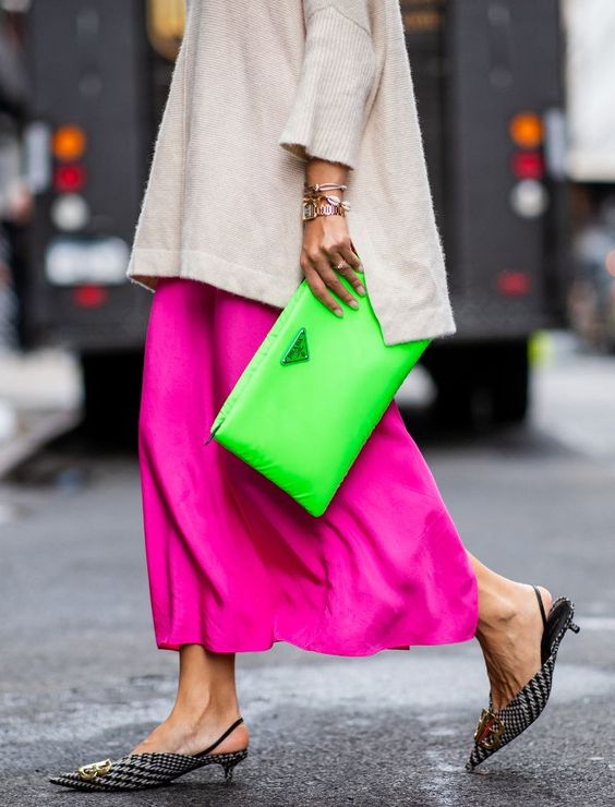 5 Easy Ways to Add Neon Colors to Your Style - Beauties Lab