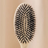 N.02 The Essential Detangling & Care Brush