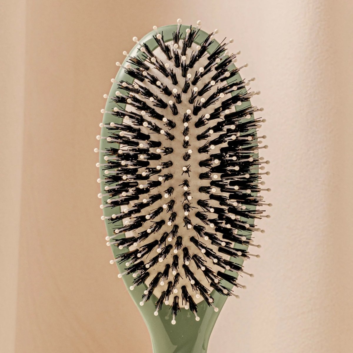 N.03 The Essential Gentle Brush for Sensitive Scalps - La Bonne Brosse - Beauties Lab