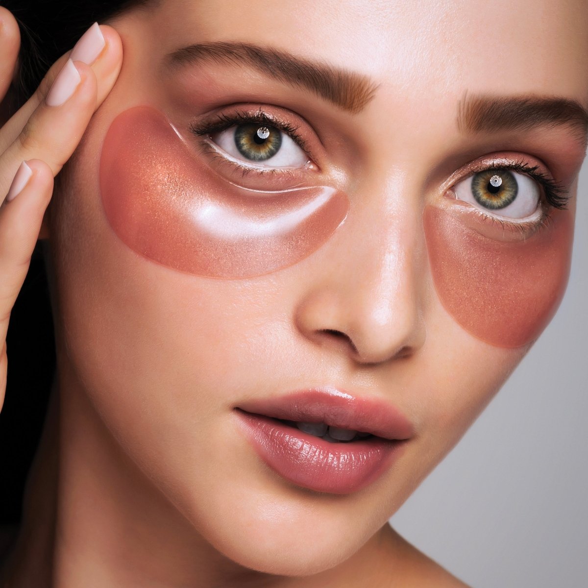 Rose Gold Radiance Illuminating Eye Mask - 111SKIN - Beauties Lab