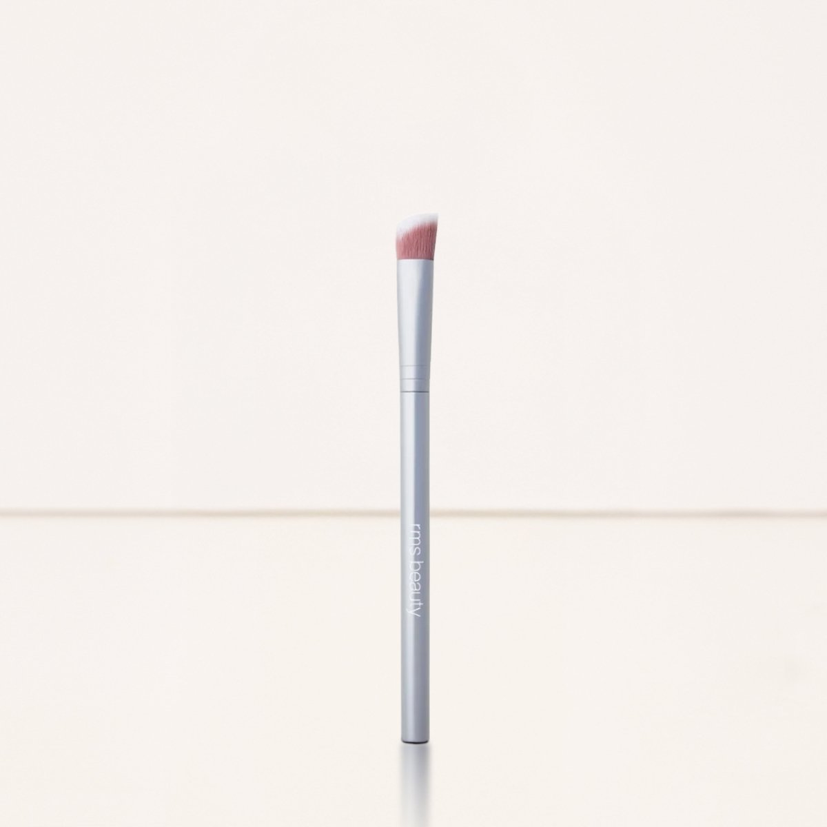 Skin2Skin Concealer Brush - RMS Beauty - Beauties Lab