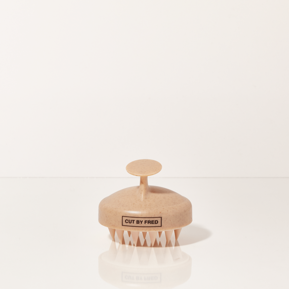 Stimulating Scalp Brush - Cut by Fred - Beauties Lab