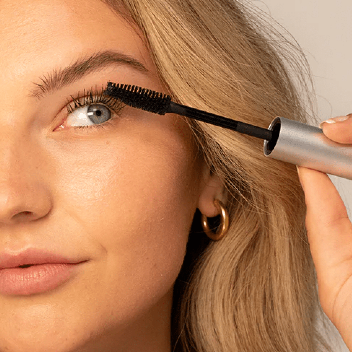 Straight Up Volumizing Peptide Mascara - RMS Beauty - Beauties Lab