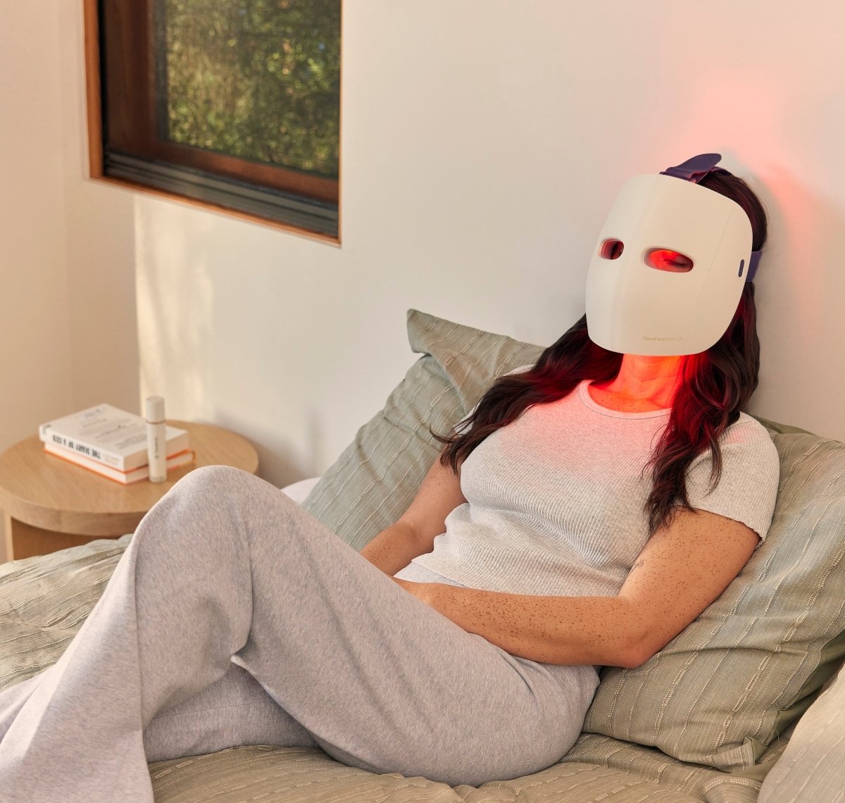 TheraFace LED Mask Glo - Therabody - Beauties Lab